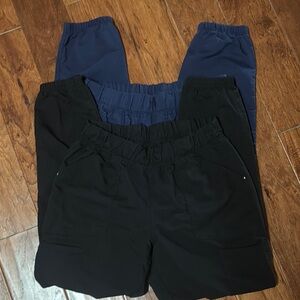 Scrub star jogger pants